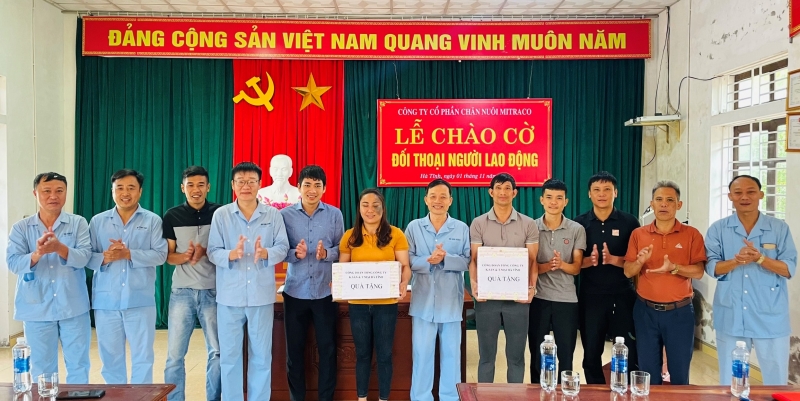 Công đoàn Mitraco tham dự lễ chào cờ và đối thoại với người lao động tại cơ sở